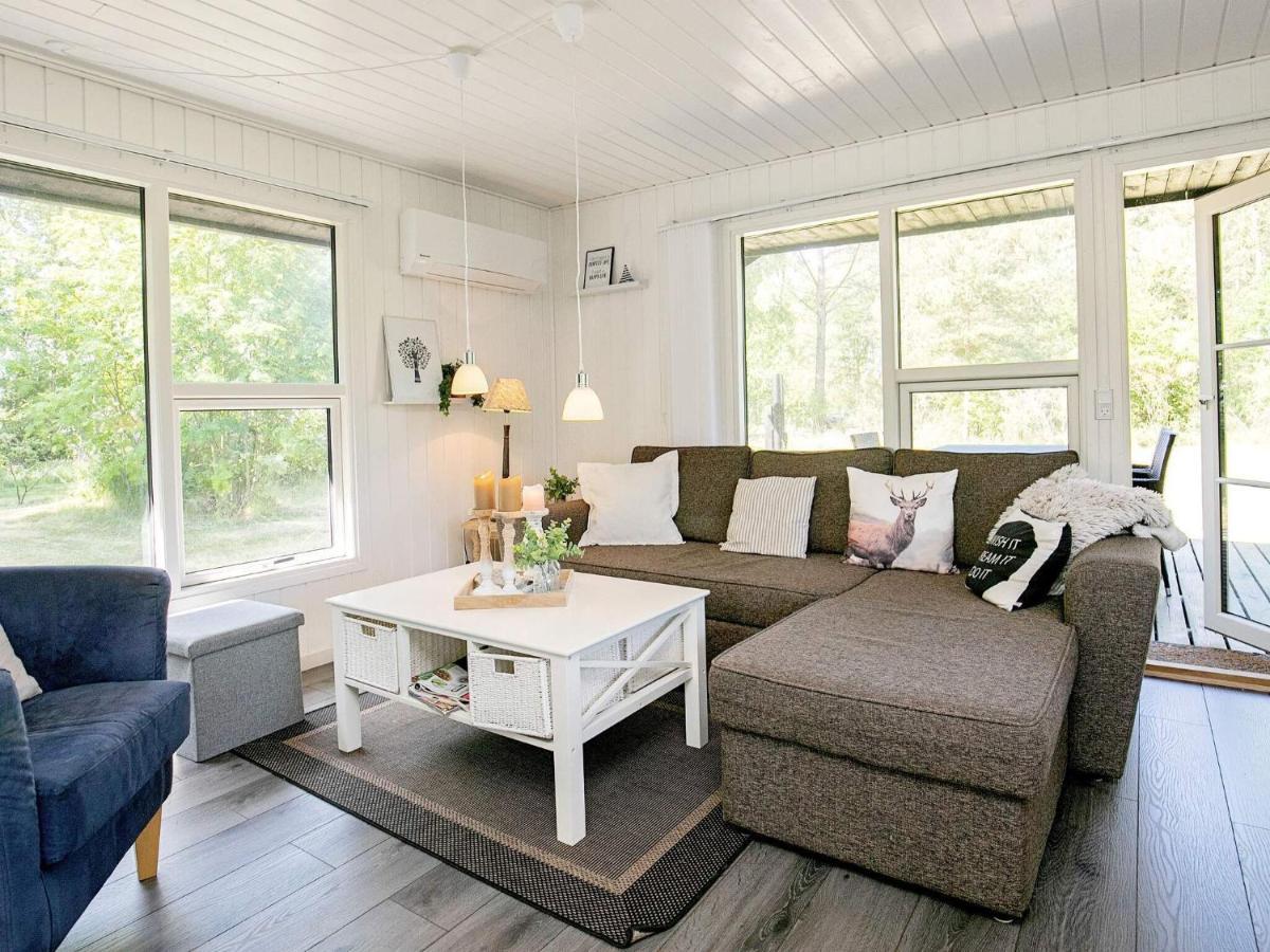 4 Person Holiday Home In L S Laeso Eksteriør bilde